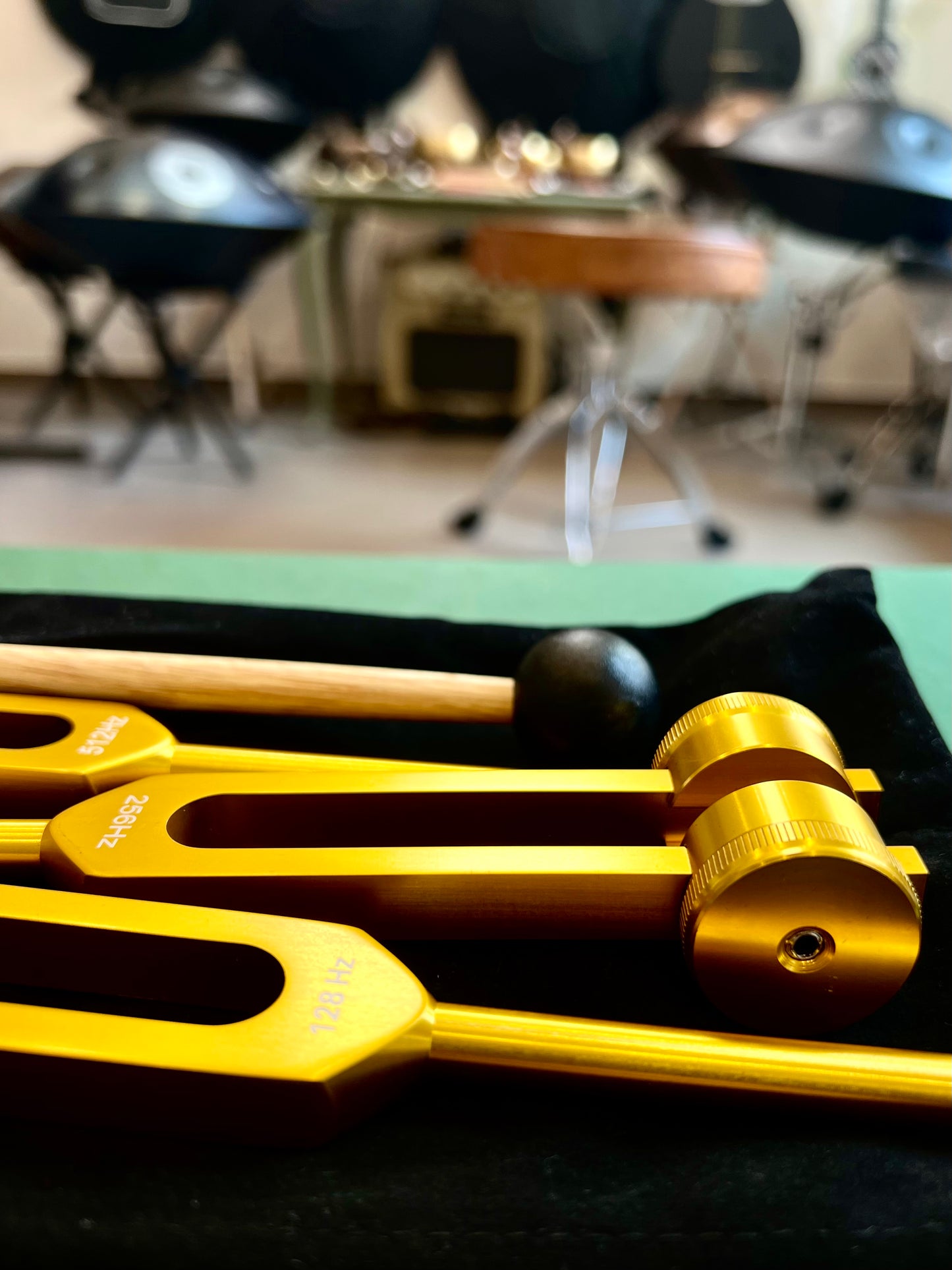 Toņdakšu komplekts 3 gab. 128hz 256Hz 512Hz Ārstnieciskais instruments dakšiņa Golden