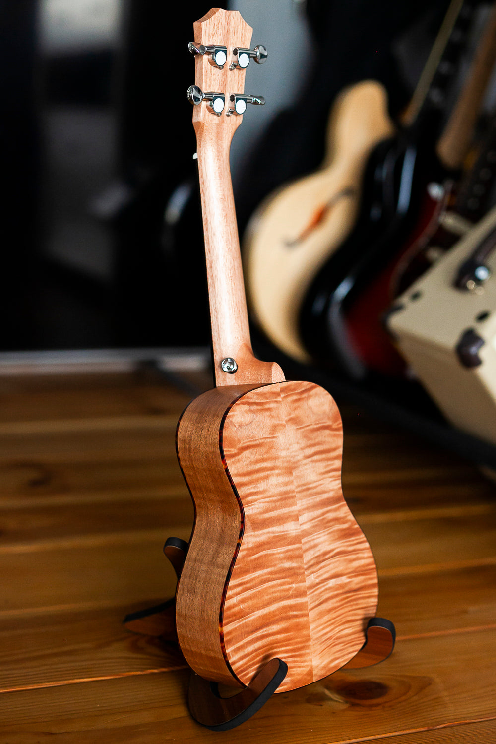 Diamond L Koncerta izmēra Tiger pattern ukulele