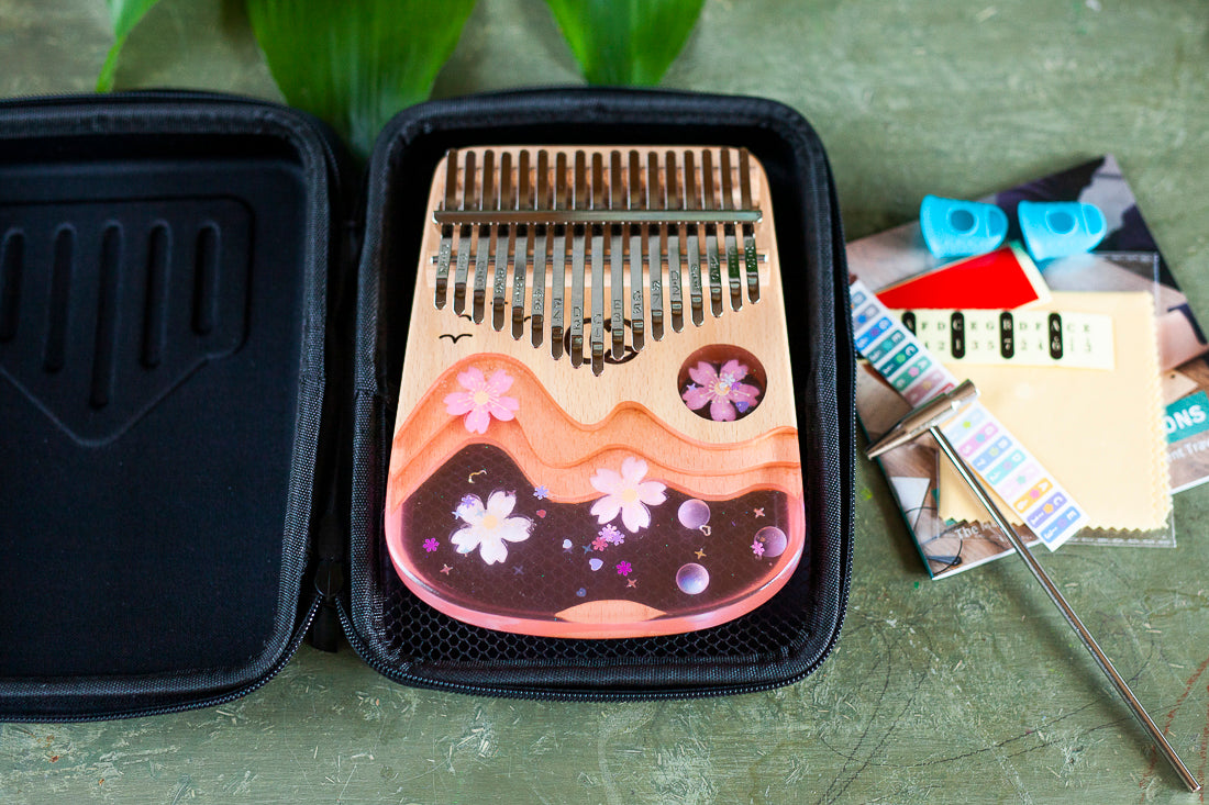 Experience the Beauty of Music with Our 17 Key Kalimba - Solid Wood and Acrylic Design with Complete Kit