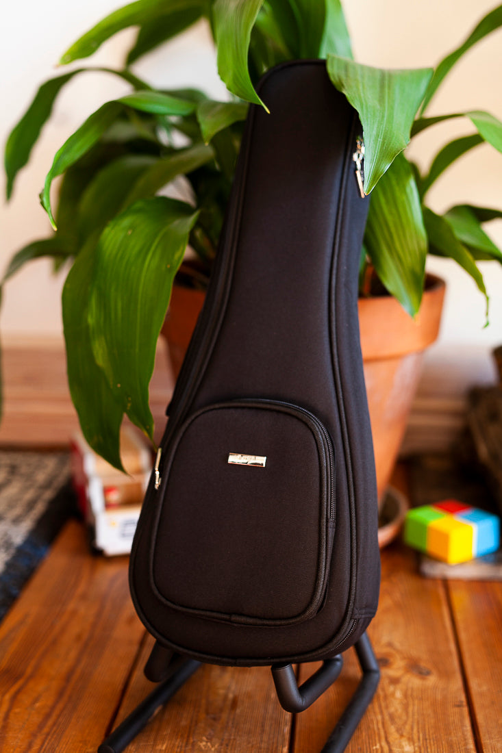 ENYA KUS28D Solid Engelman Spruce Top Soprāna Ukulele Ar Somu